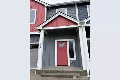 909 Washington Avenue S, Long Beach, WA 98631 - Photo 1