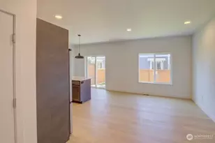 909 Washington Ave S, Long Beach, WA 98631 - Photo 4