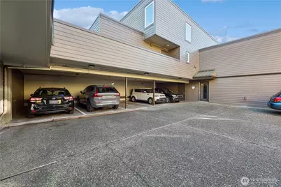 2219 14th Avenue W #405, Seattle, WA 98119 - Photo 24