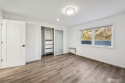 2219 14th Avenue W #405, Seattle, WA 98119 - Photo 8