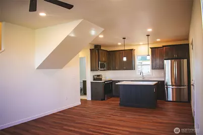 100 D Street, Endicott, WA 99125 - Photo 2