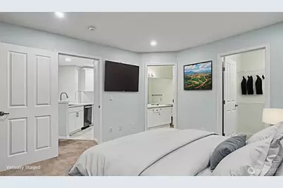 1500 S 18th St #D202, Renton, WA 98055 - Photo 12