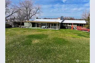 1877 SE Bliss Lane, College Place, WA 99324 - Photo 32