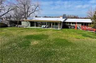 1877 SE Bliss Ln, College Place, WA 99324 - Photo 32