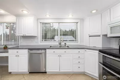 8705 Rivercrest Avenue, Everett, WA 98208 - Photo 12