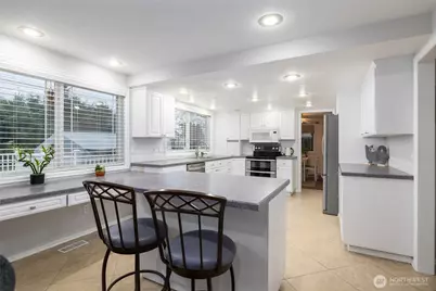 8705 Rivercrest Avenue, Everett, WA 98208 - Photo 10