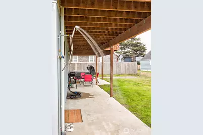 34 4th Street S, Pacific Beach, WA 98571 - Photo 24