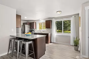 34 4th St S, Pacific Beach, WA 98571 - Photo 6