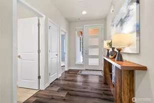 5304 Fleming St, Everett, WA 98203 - Photo 2