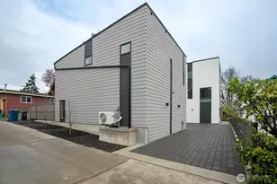 4217 S Findlay St, Seattle, WA 98118 - Photo 26