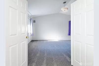 5807 14th Drive W, Everett, WA 98203 - Photo 32