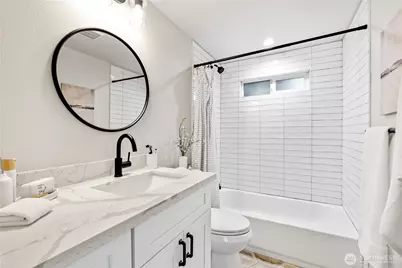 5603 239th Place SW, Mountlake Terrace, WA 98043 - Photo 10