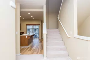 5325 Military Rd E, Tacoma, WA 98446 - Photo 6