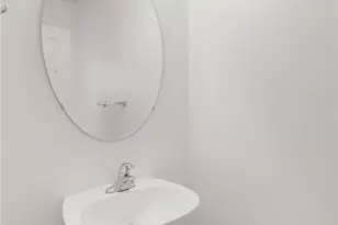 3220 SE 12th St, Renton, WA 98058 - Photo 4