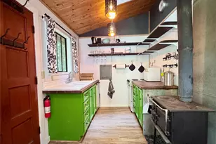 153 Chinook Way, Center Island, WA 98221 - Photo 4