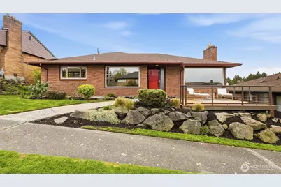 4019 SW Henderson Street, Seattle, WA 98136 - Photo 2