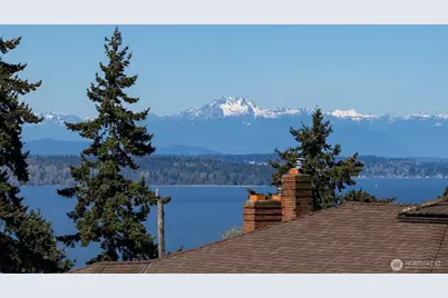 4019 SW Henderson Street, Seattle, WA 98136 - Photo 8