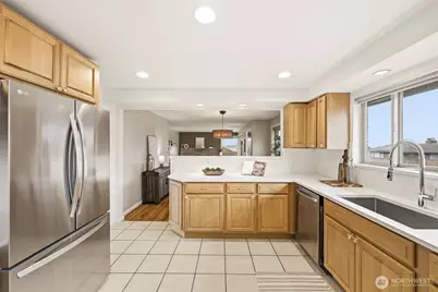 4019 SW Henderson Street, Seattle, WA 98136 - Photo 16