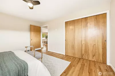 4019 SW Henderson Street, Seattle, WA 98136 - Photo 16