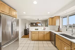 4019 SW Henderson St, Seattle, WA 98136 - Photo 14