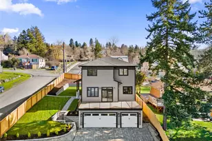 437 Hazel Ave N, Kent, WA 98030 - Photo 2