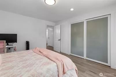 2219 14th Avenue W #405, Seattle, WA 98119 - Photo 16