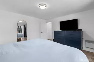 2219 14th Ave W, Seattle, WA 98119 - Photo 20