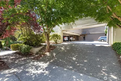 2219 14th Avenue W #405, Seattle, WA 98119 - Photo 36