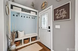 14925 Rivergrove Dr E, Sumner, WA 98390 - Photo 2