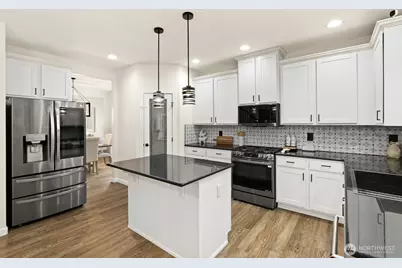 14925 Rivergrove Drive E, Sumner, WA 98390 - Photo 8