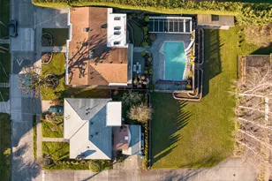 6508 57th Ave S, Seattle, WA 98118 - Photo 2