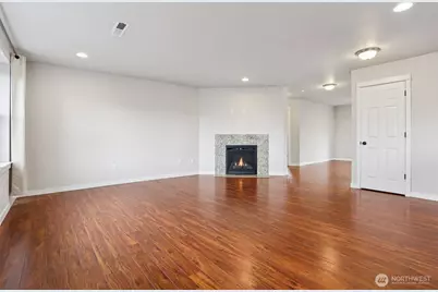 4110 E Howe St, Tacoma, WA 98404 - Photo 6