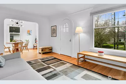 4738 35th Avenue NE, Seattle, WA 98105 - Photo 4