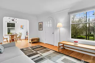 4738 35th Ave NE, Seattle, WA 98105 - Photo 4