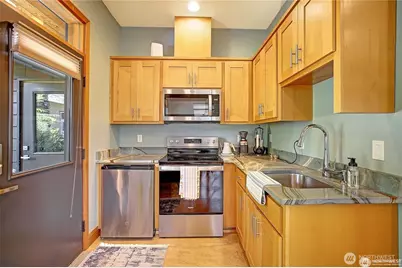 28407 Pioneer Highway, Stanwood, WA 98292 - Photo 38