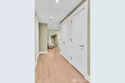 99 Union Street #1206, Seattle, WA 98101 - Photo 24