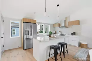 6511 19th Ave NW, Seattle, WA 98117 - Photo 4