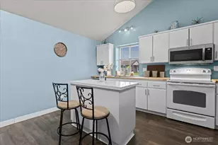 13414 NW Indian Springs Dr, Vancouver, WA 98685 - Photo 8