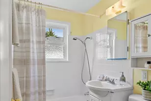 7753 28th Ave NW, Seattle, WA 98117 - Photo 14