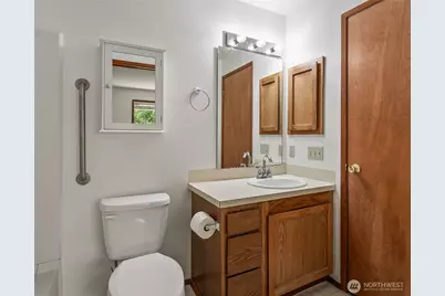 18910 Bothell Everett Hwy #H2, Bothell, WA 98012 - Photo 24