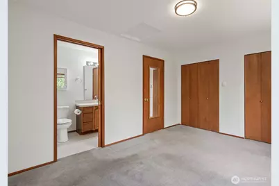 18910 Bothell Everett Hwy #H2, Bothell, WA 98012 - Photo 22