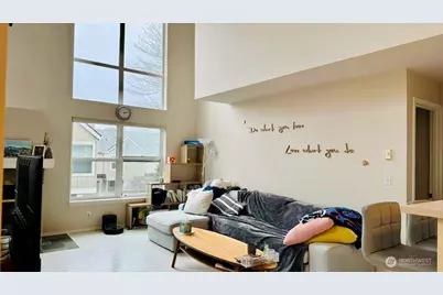 2960 142nd Place SE #2, Bellevue, WA 98007 - Photo 2