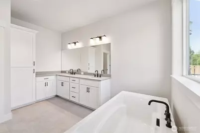 615 Thompson (Lot 6) Drive, Enumclaw, WA 98022 - Photo 24