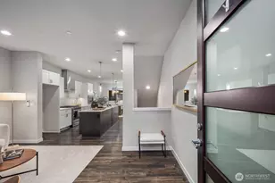 14517 1st Ave NE, Shoreline, WA 98155 - Photo 4