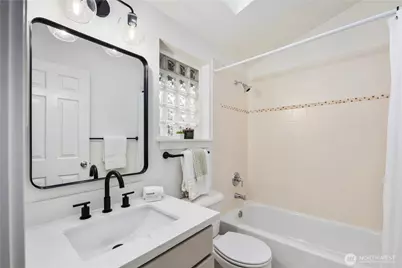 2646 NW 56th Street #B, Seattle, WA 98107 - Photo 26