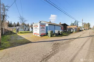 1107 W 16th St, Port Angeles, WA 98363 - Photo 34