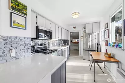 1107 W 16th Street, Port Angeles, WA 98363 - Photo 10