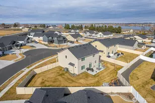 739 N Doumit Dr, Moses Lake, WA 98837 - Photo 4