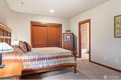 24502 NE 27th Place, Sammamish, WA 98074 - Photo 32