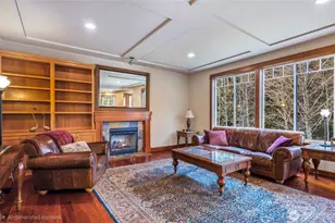 24502 NE 27th Pl, Sammamish, WA 98074 - Photo 8